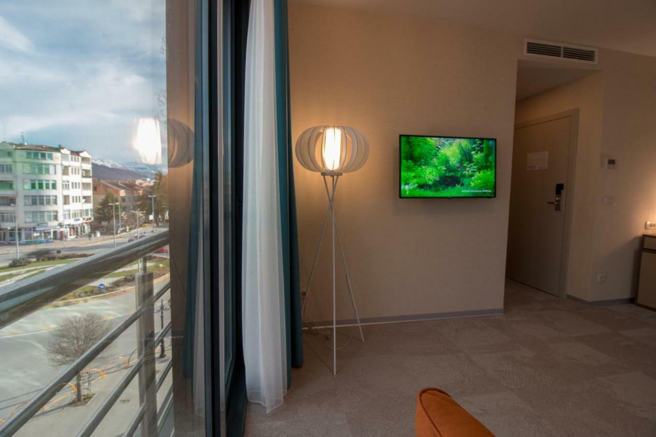 Sky Corner Hotel 奥赫里德 外观 照片
